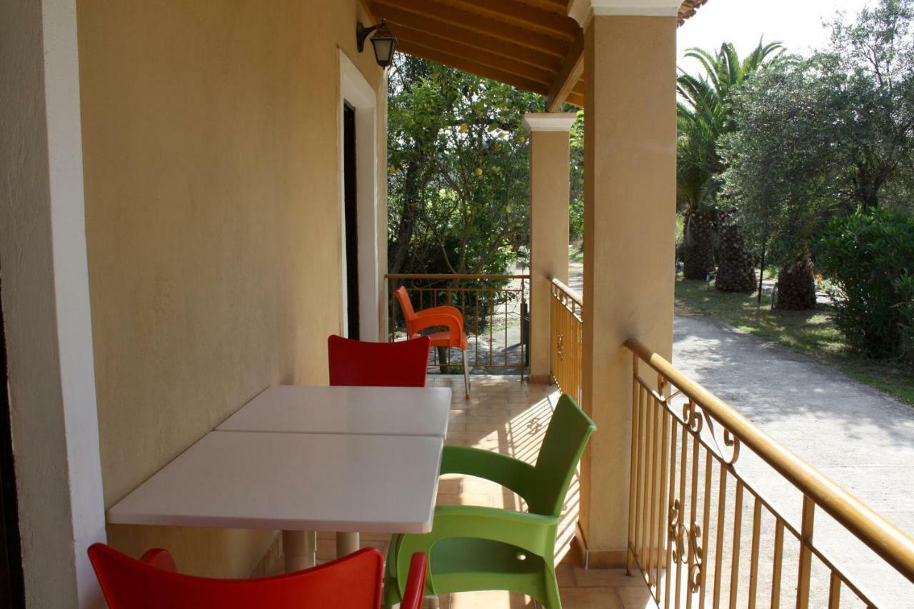 Irini-Appartement Kavos Luaran gambar