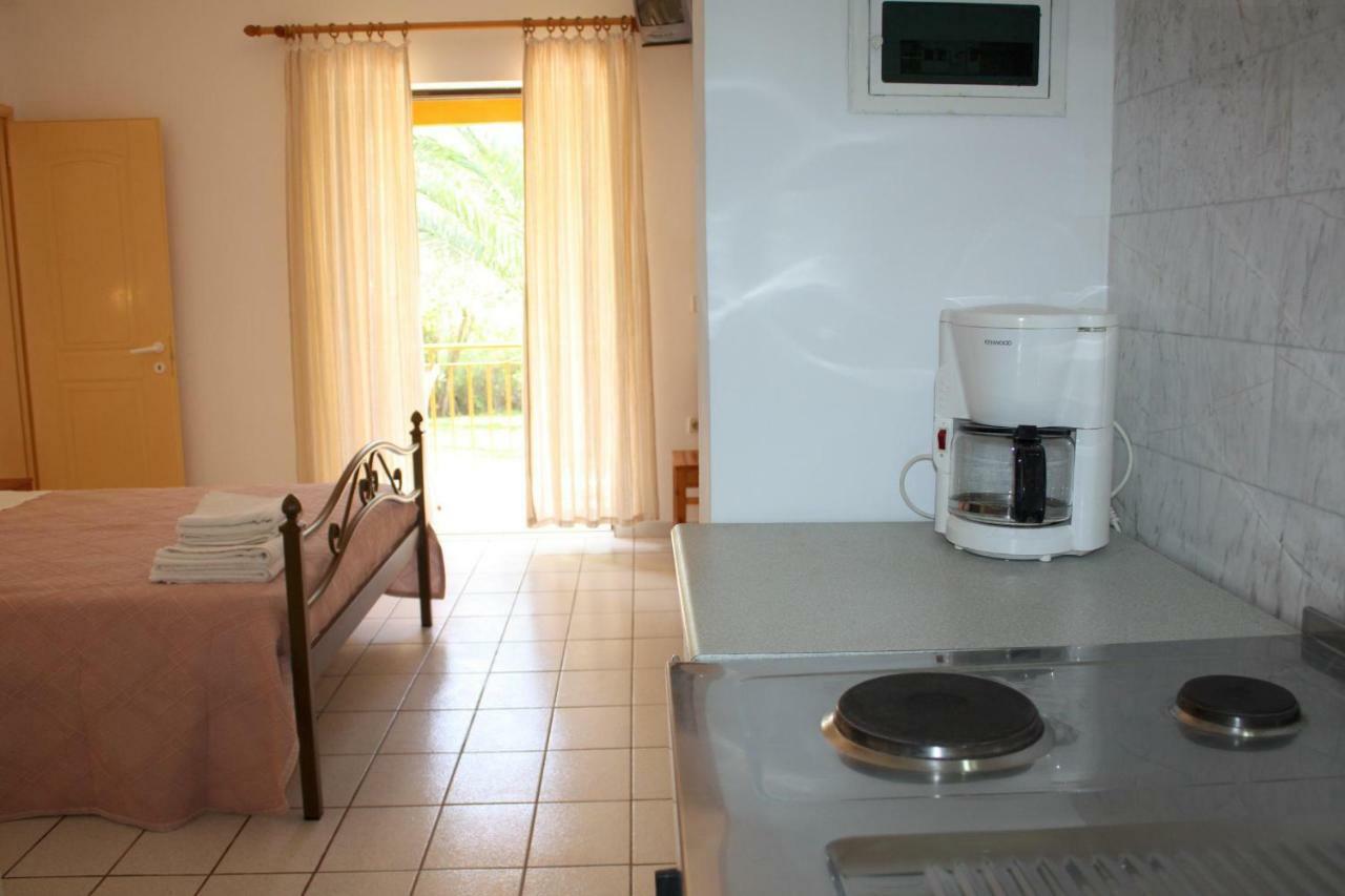 Irini-Appartement Kavos Luaran gambar